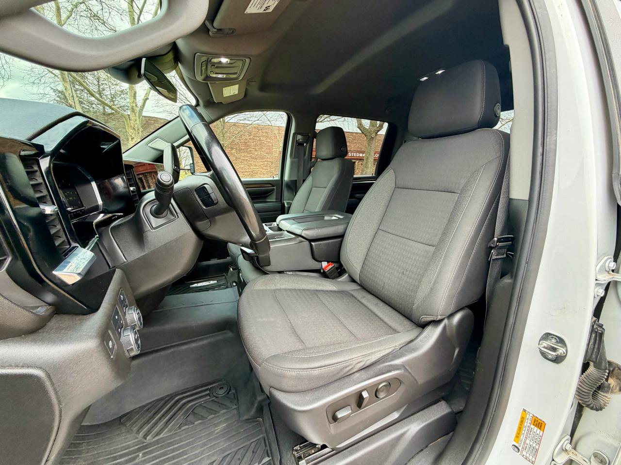 Used 2024 Chevrolet Silverado 2500 LT image 18