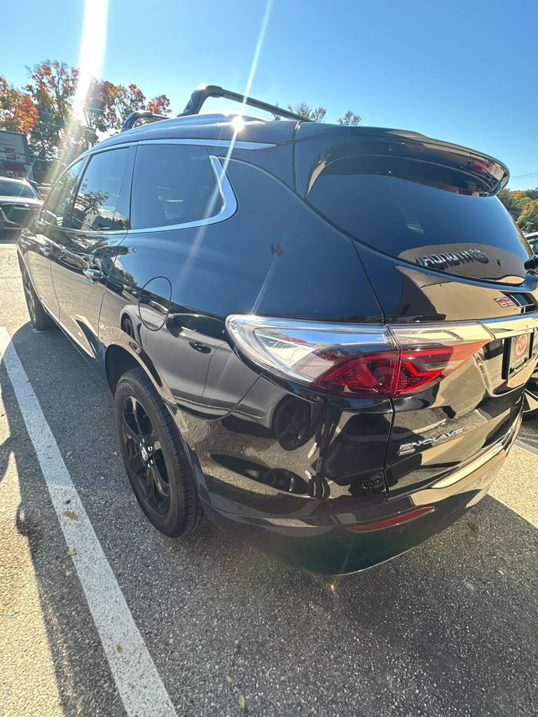 Used 2024 Buick Enclave Essence w/ Experience Buick Package AWD/4WD image 6