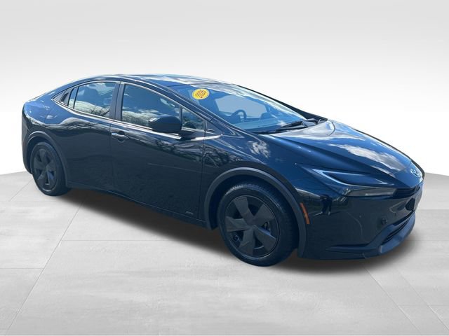 Used 2026 Toyota Prius LE image 7
