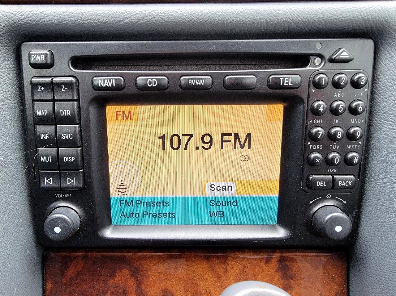 Used 2003 Mercedes-Benz CLK 320 Cabriolet image 28