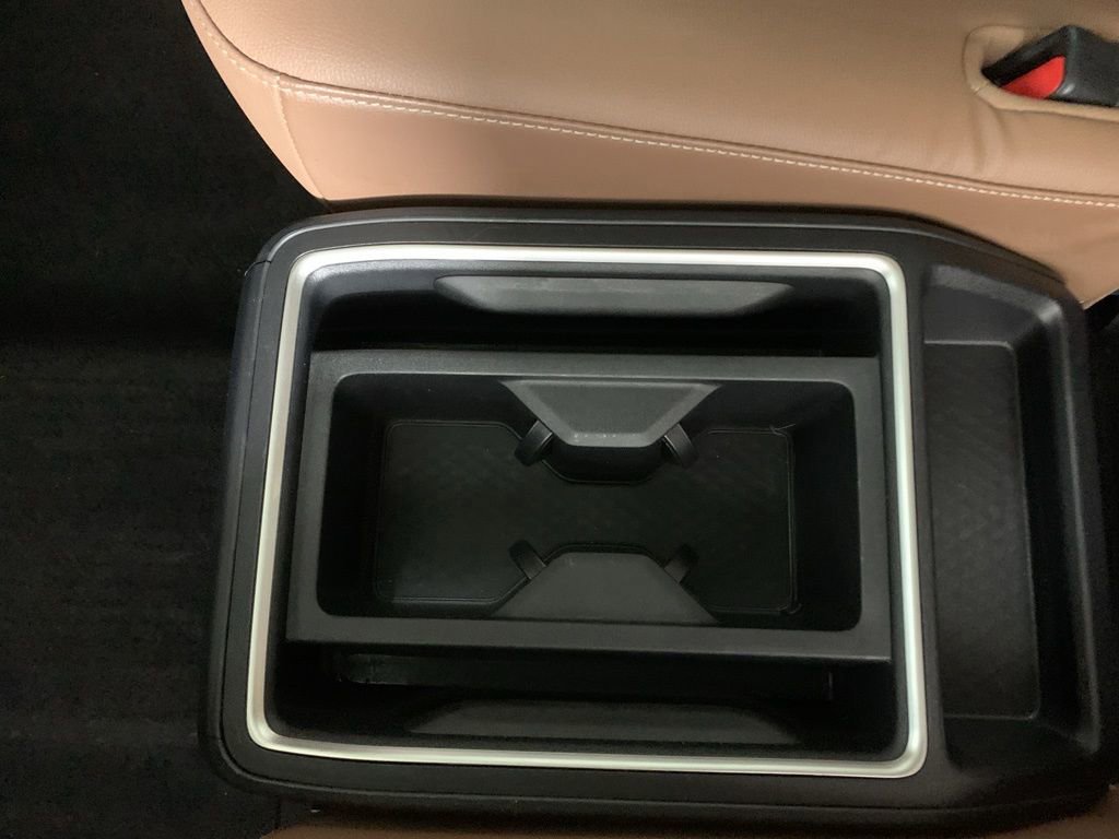Used 2024 Toyota Grand Highlander AWD image 38