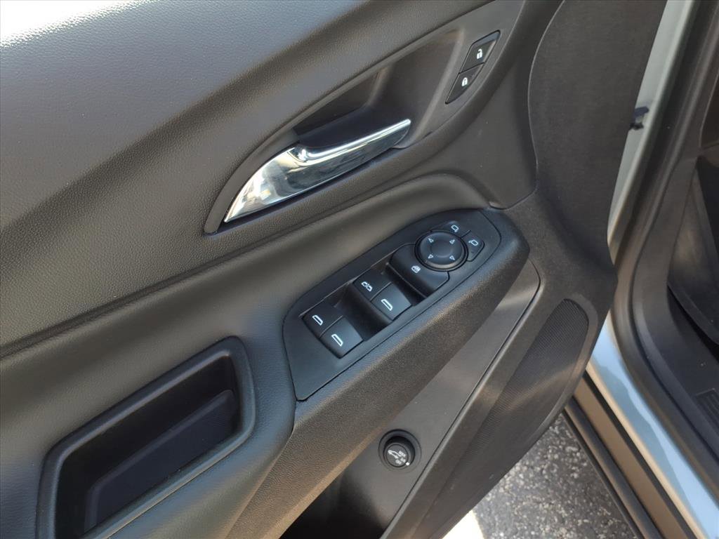 Used 2024 Chevrolet Equinox LT w/ LPO, Floor Liner Package image 24