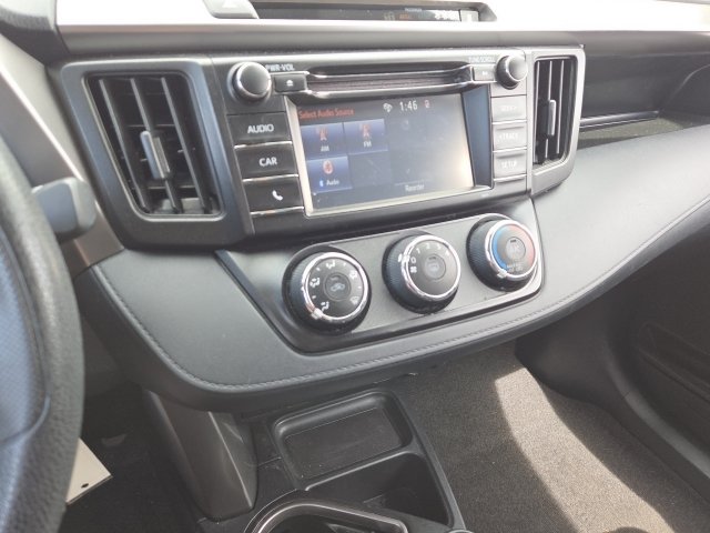 Used 2017 Toyota RAV4 LE w/ All Weather Liner Package AWD/4WD image 17
