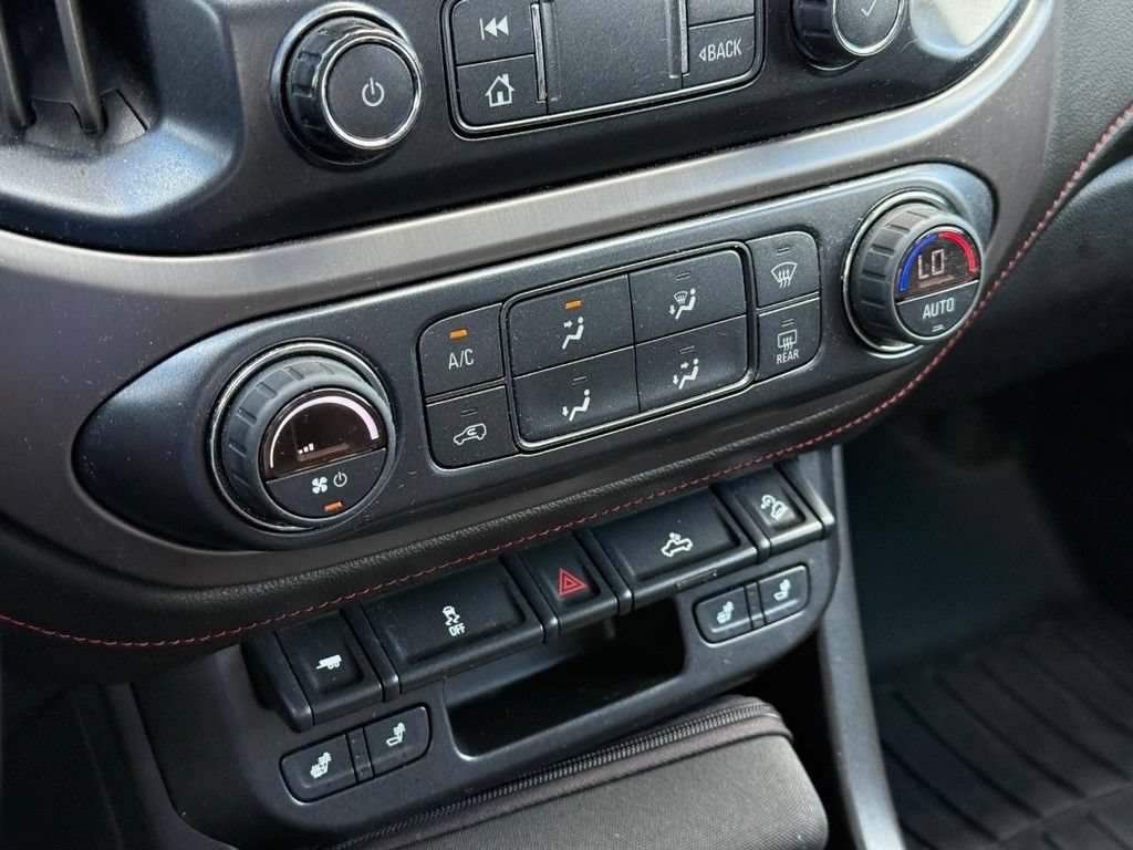 Used 2019 GMC Canyon All Terrain w/ Trailering Package AWD/4WD image 18