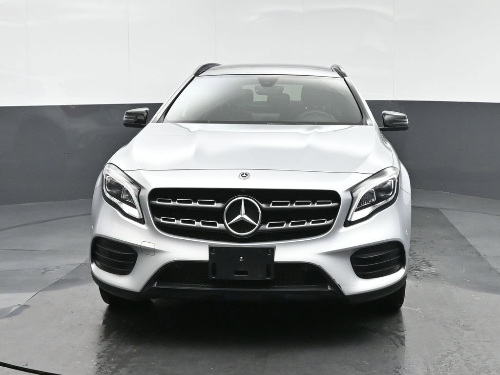 Used 2019 Mercedes-Benz GLA 250 4MATIC image 2