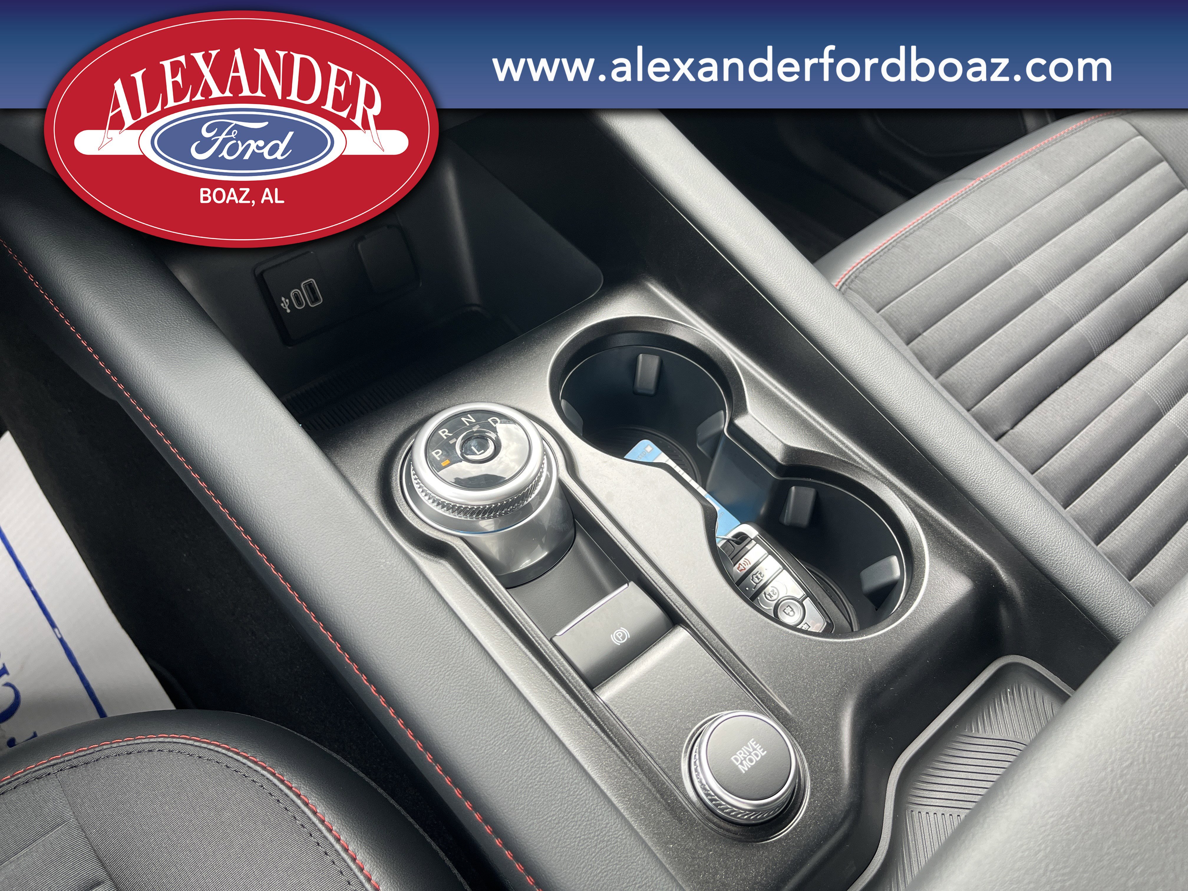 New 2026 Ford Explorer ST-Line w/ ST-Line Street Pack image 25