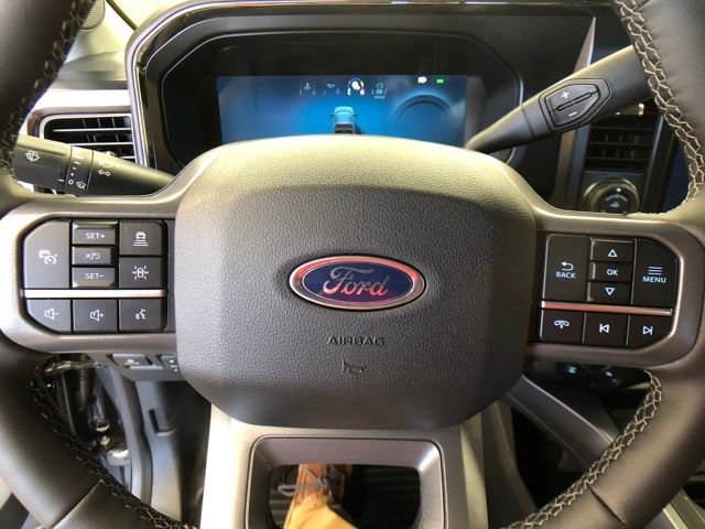 New 2026 Ford F250 Lariat w/ Black Appearance Package image 13