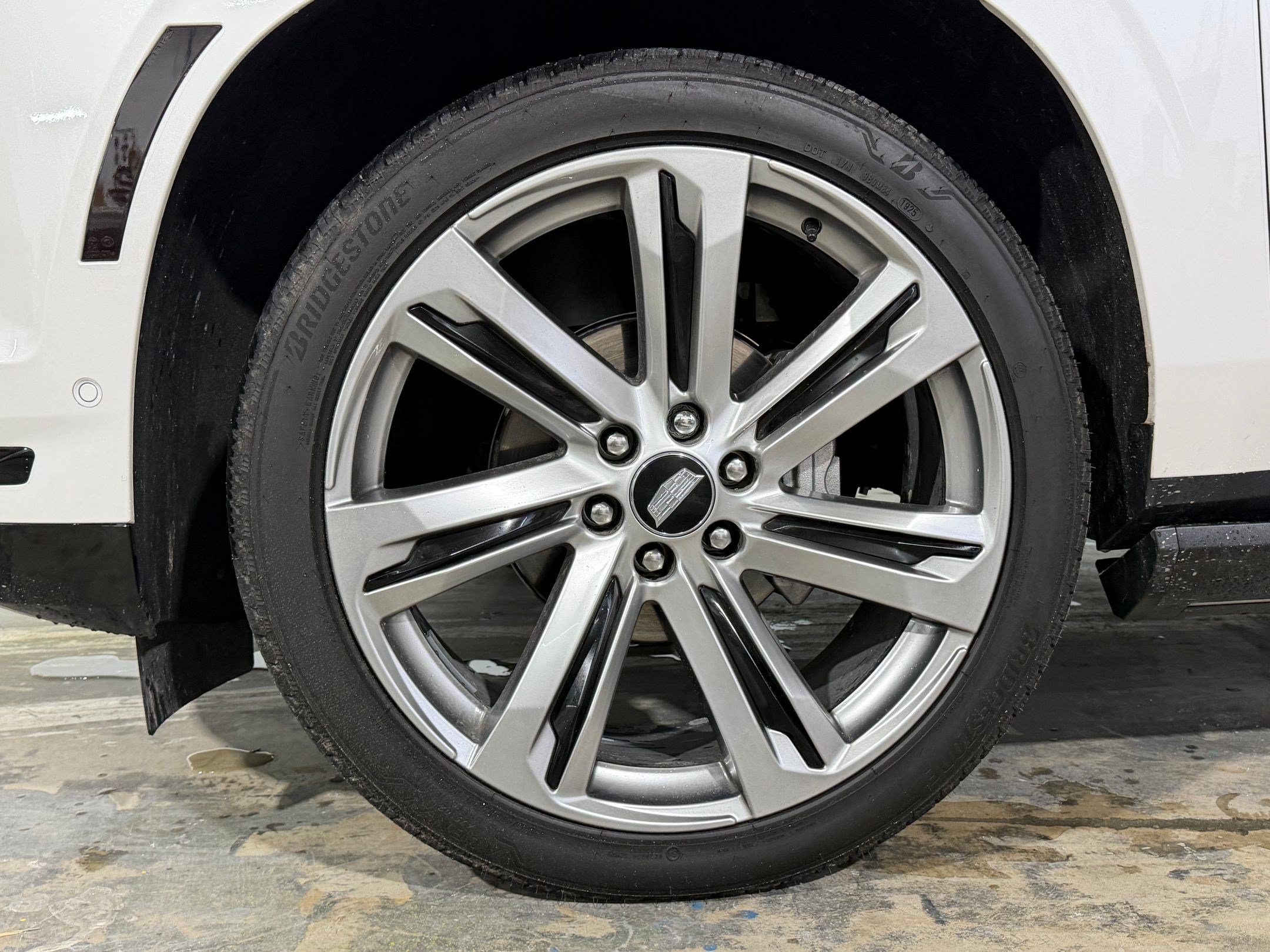 Certified 2025 Cadillac Escalade Sport w/ Touring Package AWD/4WD image 10