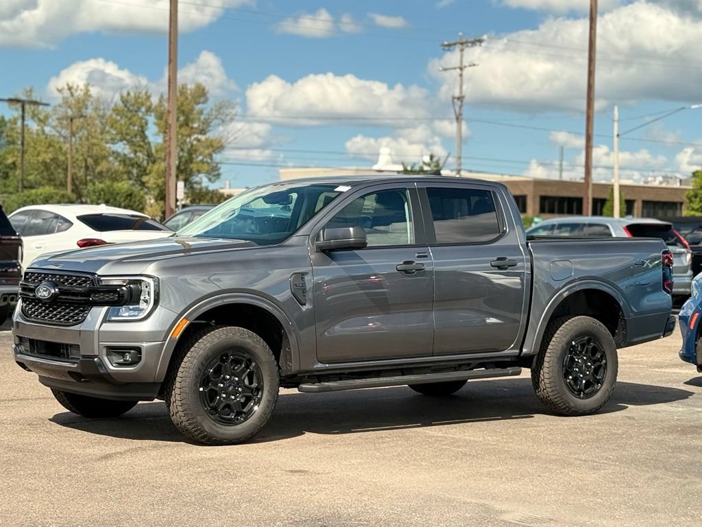 New 2026 Ford Ranger XLT w/ Black Appearance Package AWD/4WD image 39