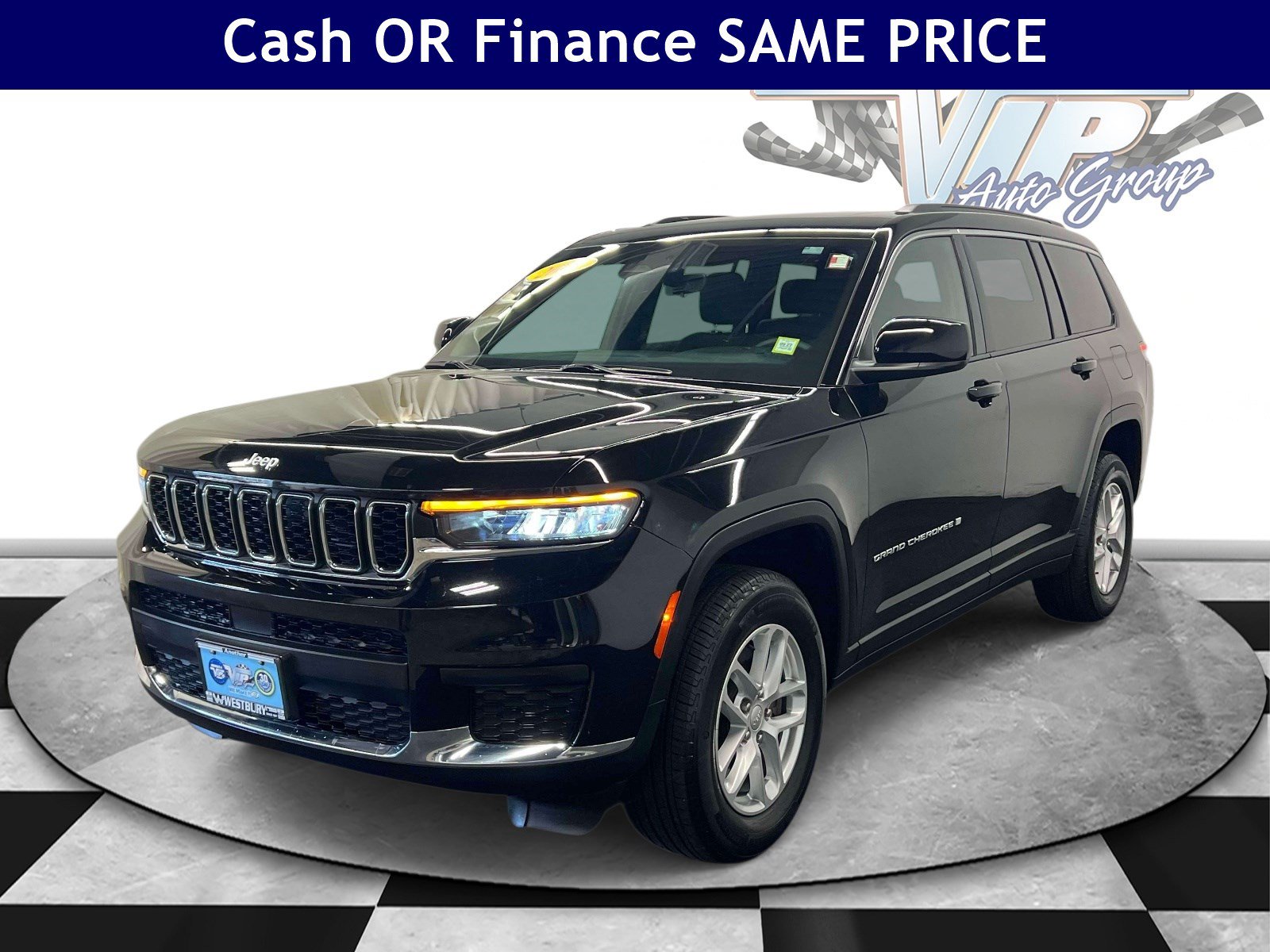 Used 2025 Jeep Grand Cherokee L Laredo w/ Luxury Tech Group I AWD/4WD image 4