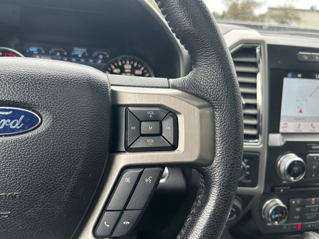 Used 2016 Ford F150 Platinum w/ Equipment Group 701A Luxury image 18