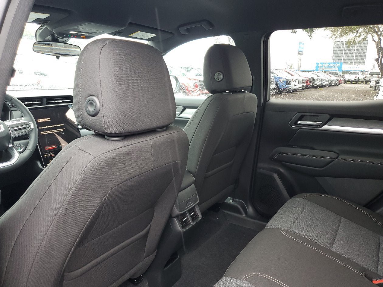 New 2027 GMC Terrain Elevation FWD image 10