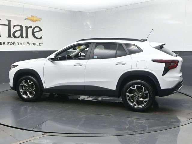 Used 2025 Chevrolet Trax LT w/ LT Convenience Package FWD image 50