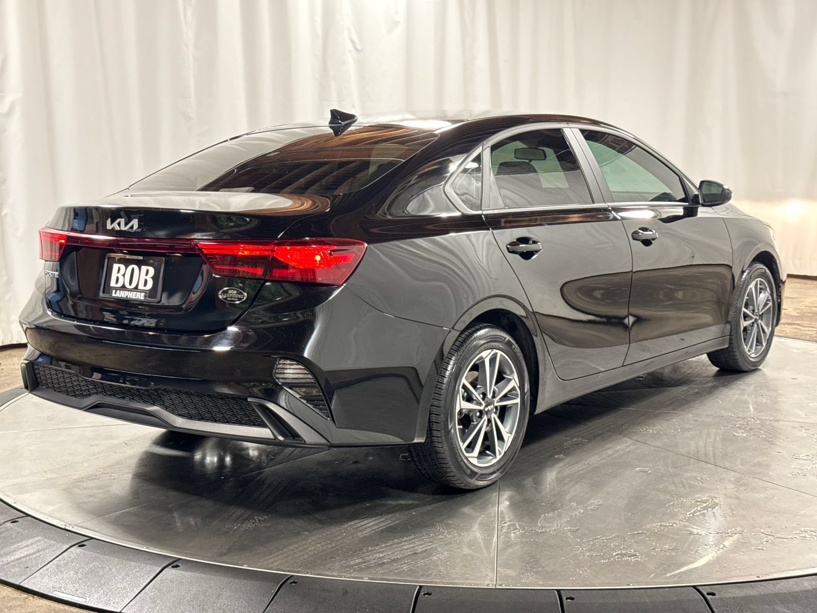 Used 2024 Kia Forte LXS FWD image 10