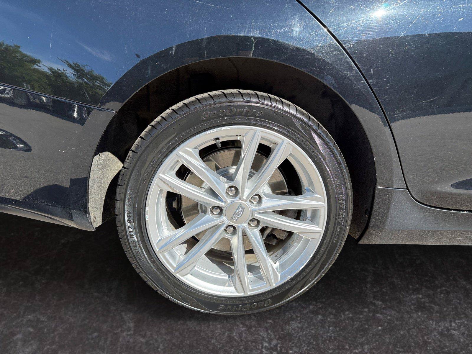 Used 2021 Cadillac CT4 Luxury AWD/4WD image 15