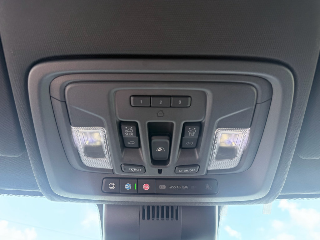 Used 2024 Chevrolet Silverado 1500 ZR2 AWD/4WD image 15
