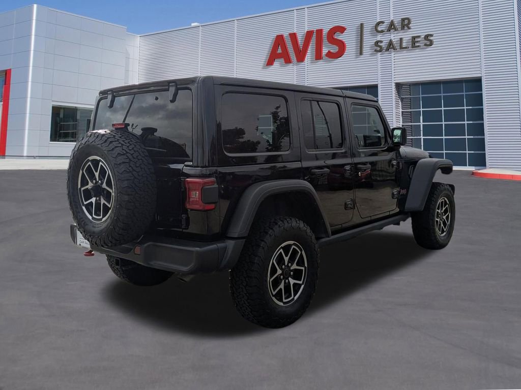 Used 2025 Jeep Wrangler Unlimited Rubicon AWD/4WD image 6