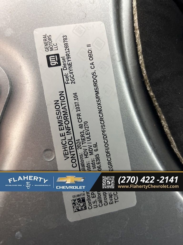Used 2024 Chevrolet Silverado 2500 LT AWD/4WD image 17