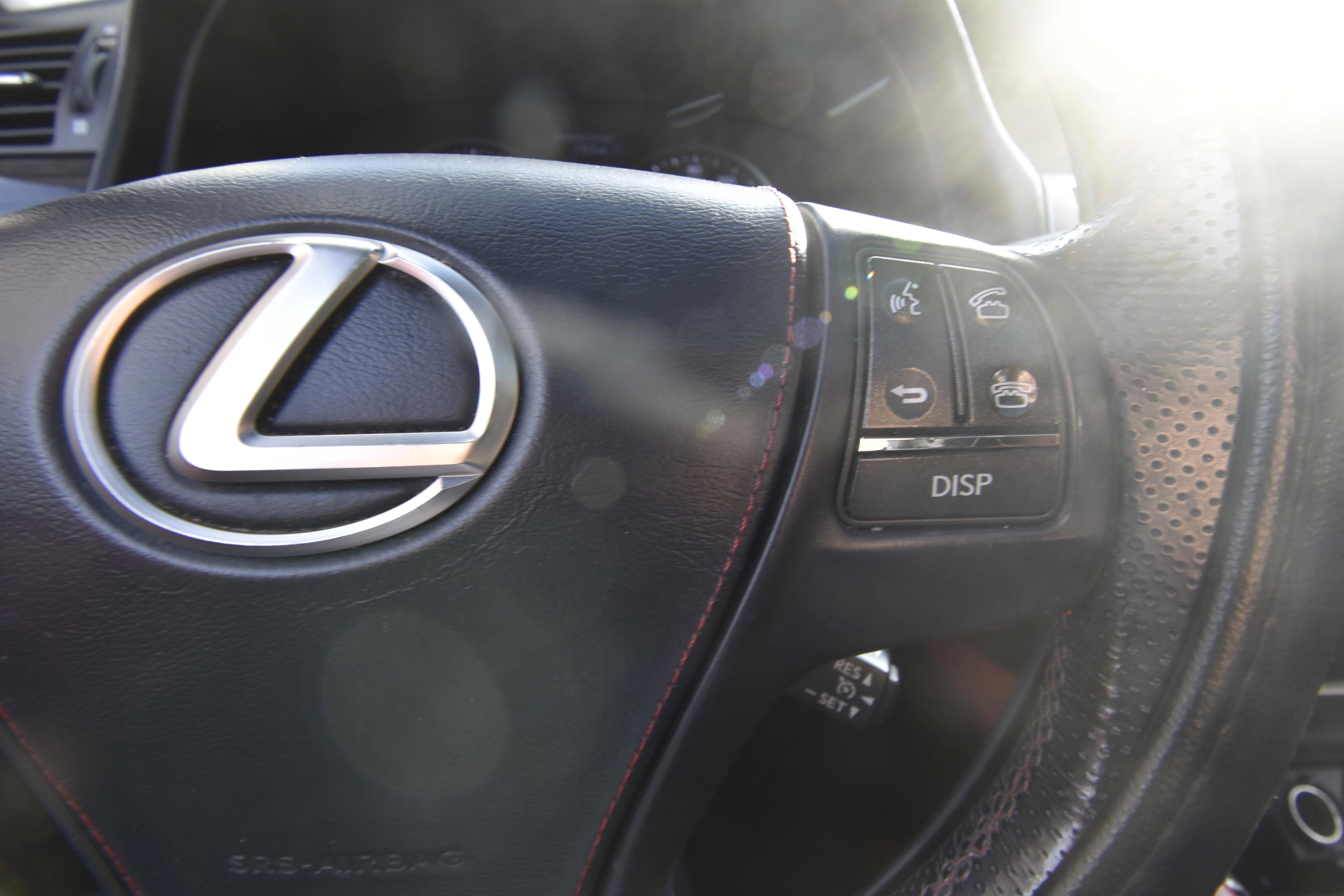 Used 2015 Lexus LS 460 AWD image 19