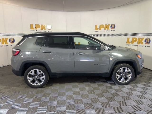 Used 2021 Jeep Compass Limited AWD/4WD image 2