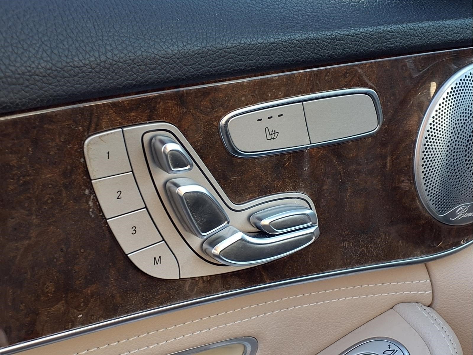 Used 2015 Mercedes-Benz C 300 4MATIC Sedan image 17