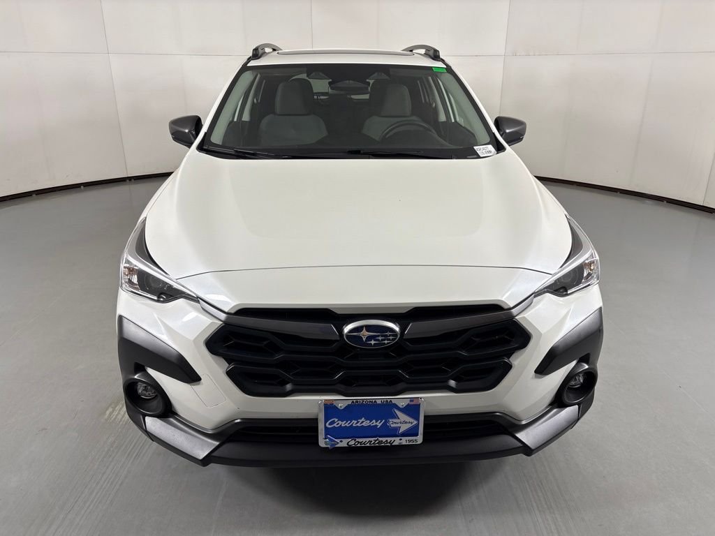Used 2025 Subaru Crosstrek 2.5i Premium AWD/4WD image 3