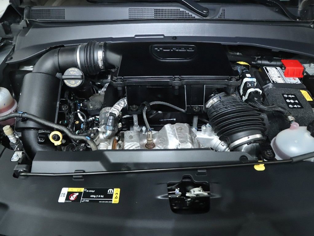 Used 2024 Jeep Compass Latitude image 35