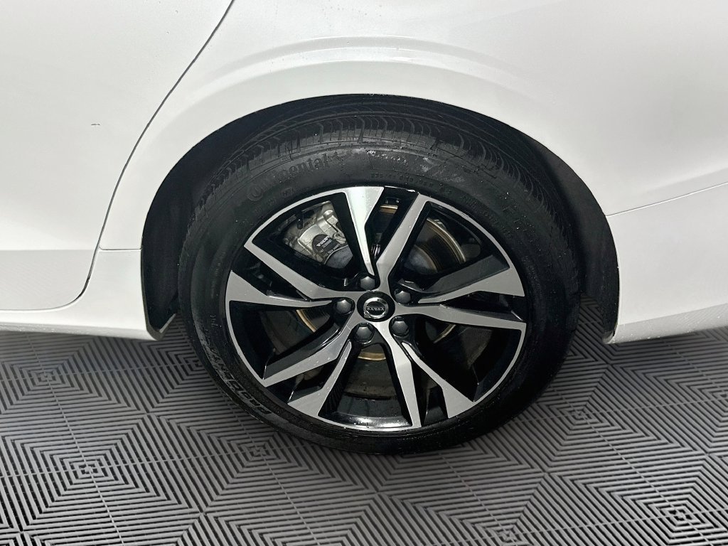 Used 2024 Volvo S60 B5 Core FWD image 39