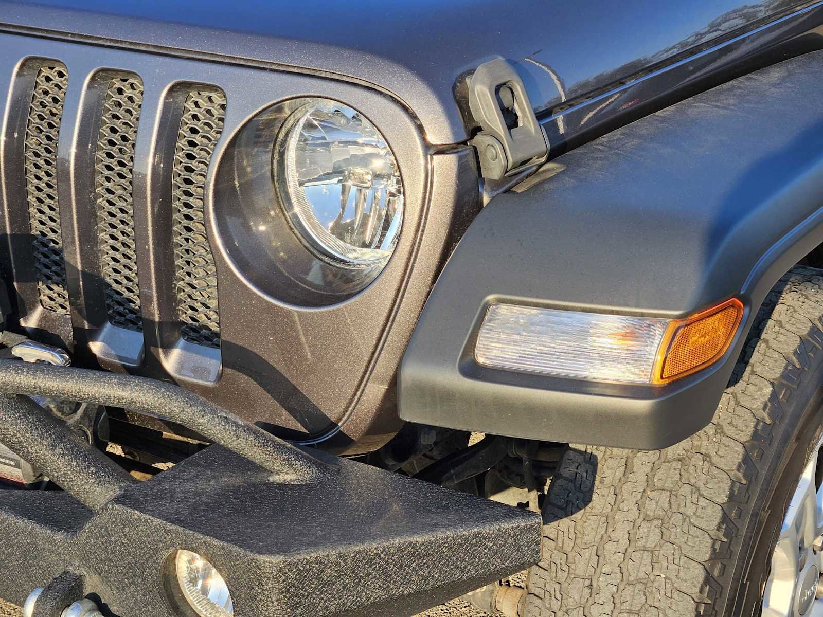 Used 2019 Jeep Wrangler Unlimited Sport S image 7