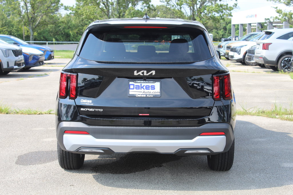 New 2026 Kia Sorento LX FWD image 6