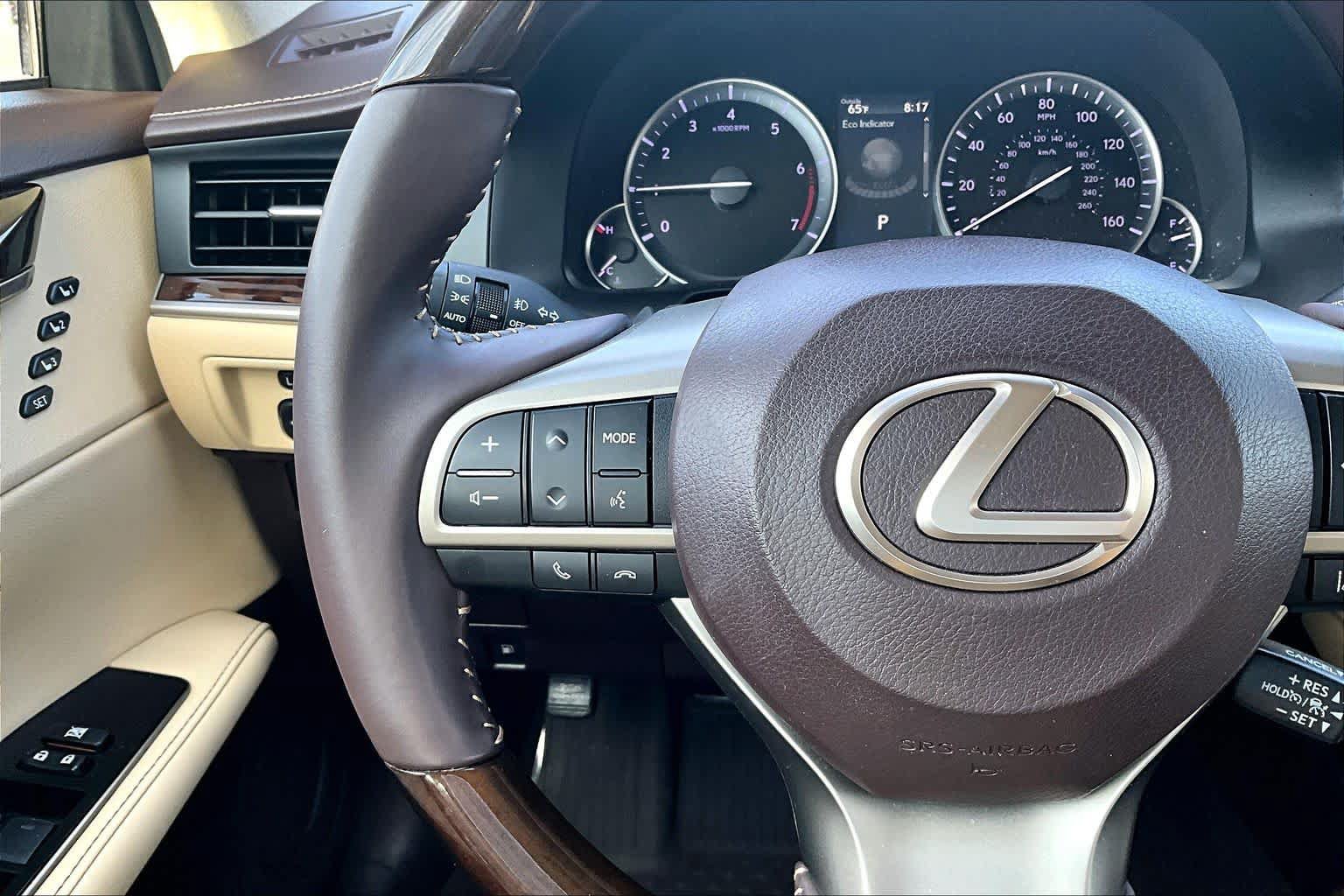 Used 2018 Lexus ES 350 w/ Navigation System Package FWD image 23