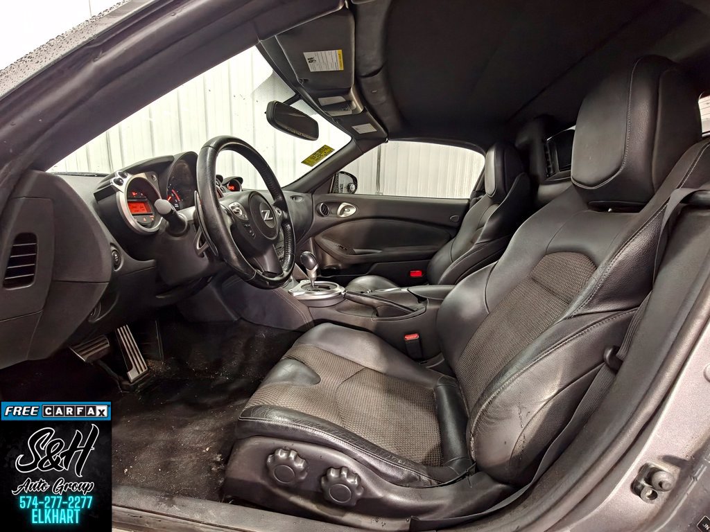 Used 2014 Nissan 370Z Touring w/ Sport Package RWD image 21