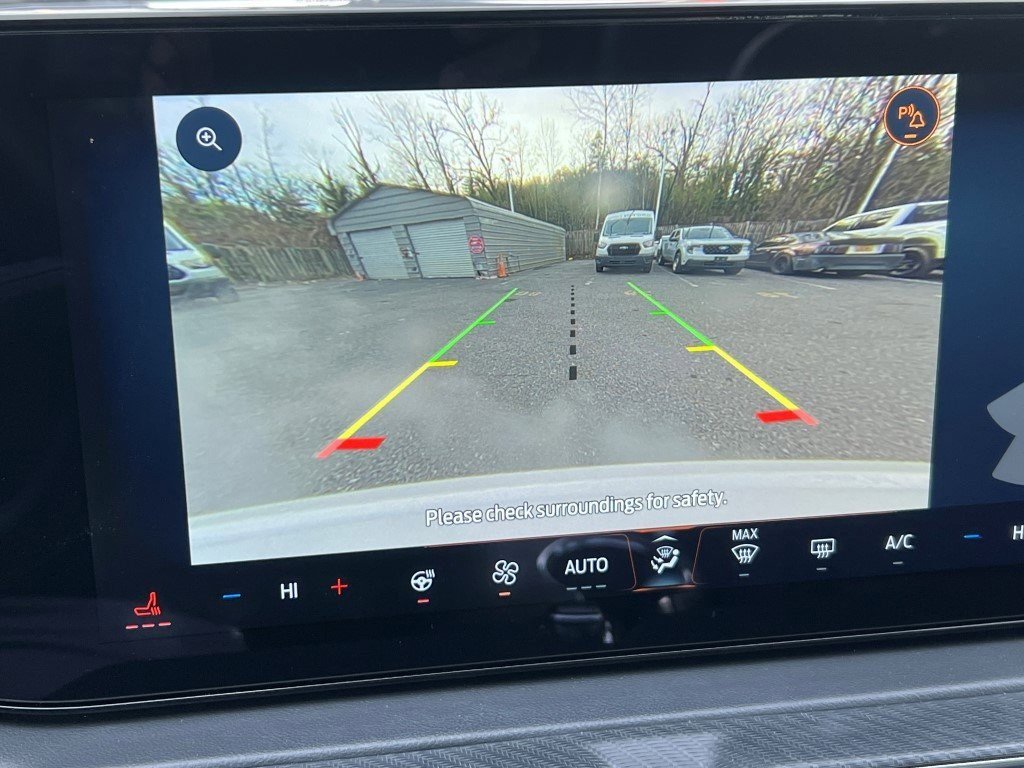 Used 2024 Ford Mustang GT Premium image 16