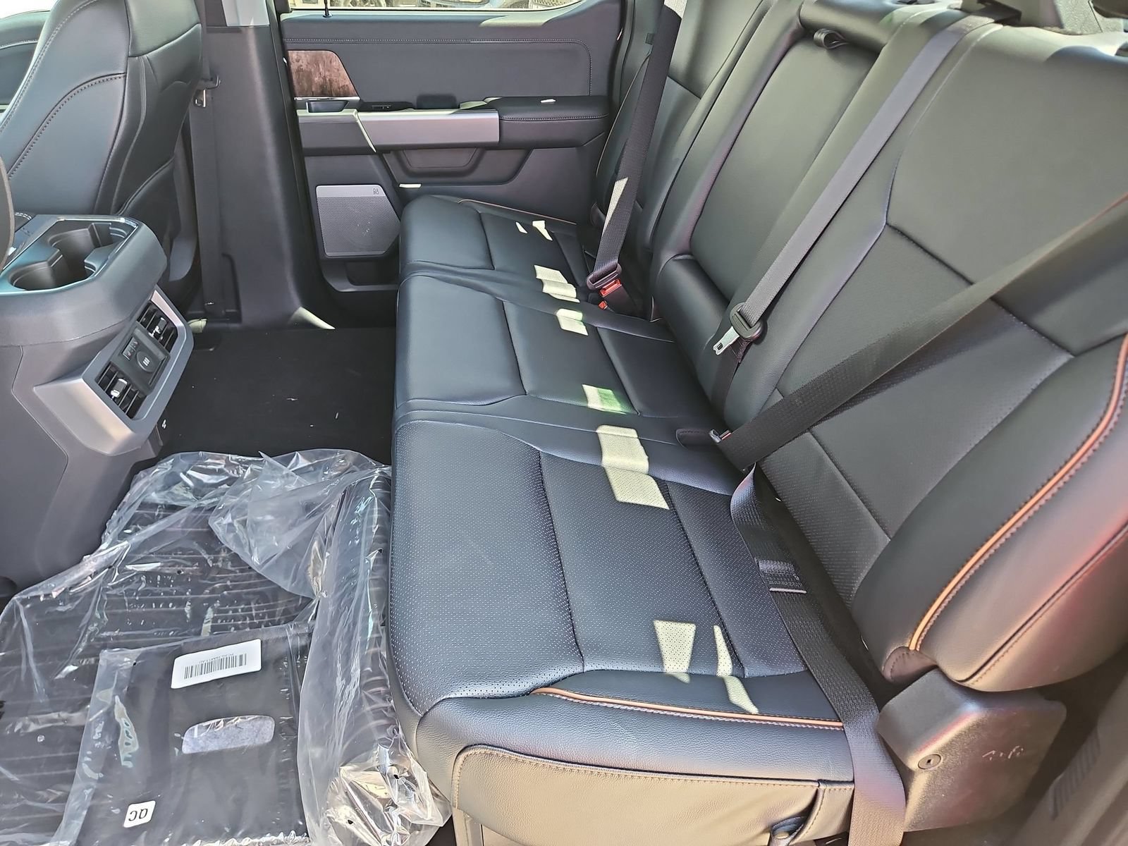 New 2026 Ford F350 Lariat w/ Lariat Ultimate Package AWD/4WD image 24