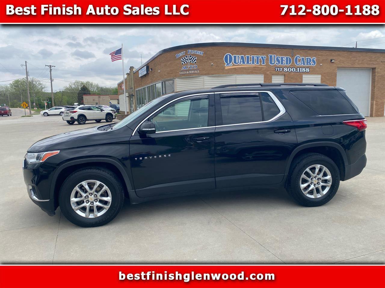 Used 2019 Chevrolet Traverse LT w/ LPO, Floor Liner Package AWD/4WD image 1