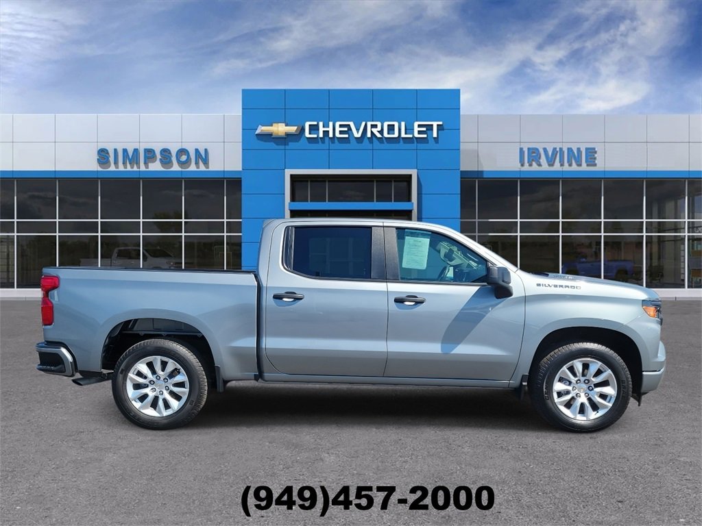 Used 2025 Chevrolet Silverado 1500 Custom image 9