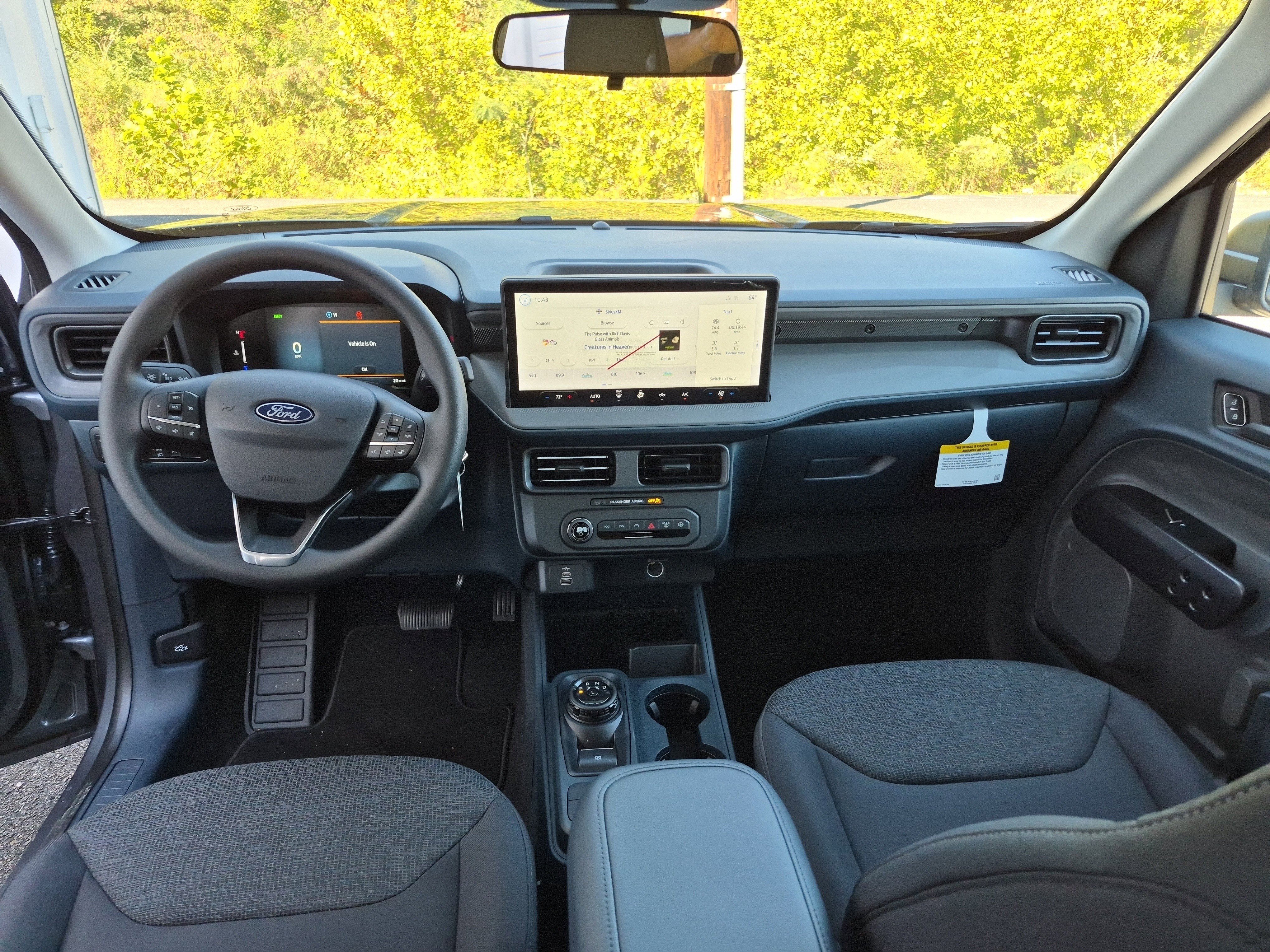 New 2025 Ford Maverick XL image 16