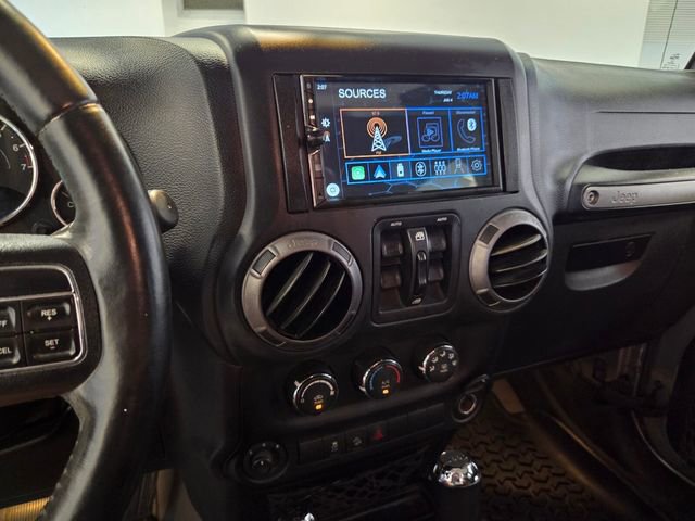 Used 2015 Jeep Wrangler Unlimited Sport w/ Quick Order Package 24S AWD/4WD image 21