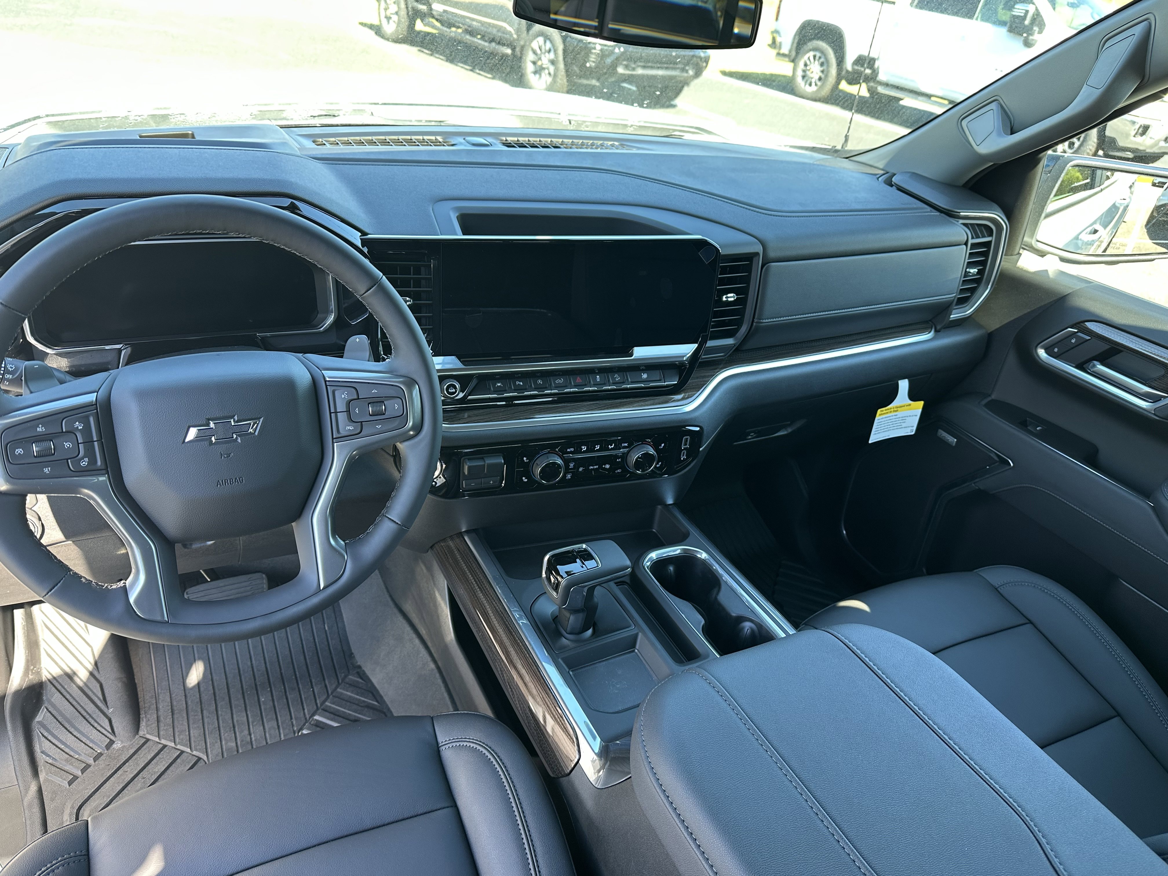 New 2026 Chevrolet Silverado 1500 RST AWD/4WD image 14