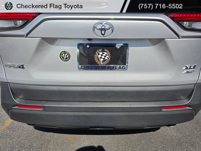 Used 2025 Toyota RAV4 XLE AWD/4WD image 13