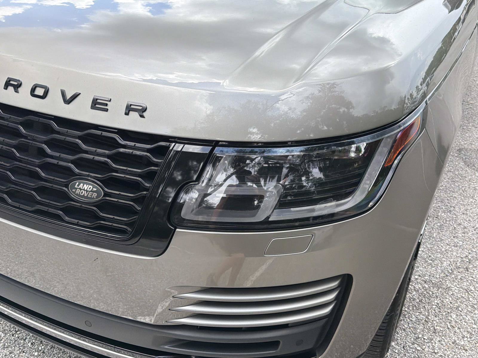 Used 2021 Land Rover Range Rover AWD/4WD image 10