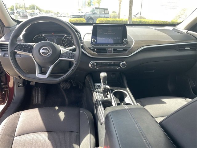 Used 2023 Nissan Altima 2.5 SV image 19