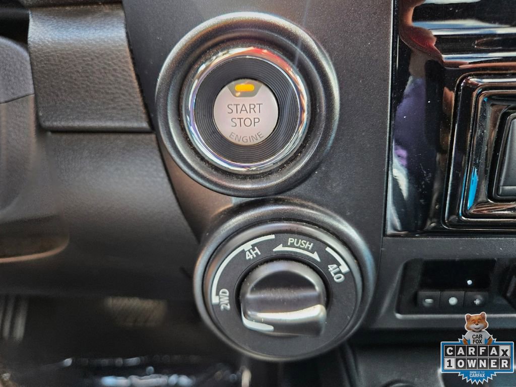 Used 2022 Nissan Titan PRO-4X w/ Pro-4x Convenience Package image 37