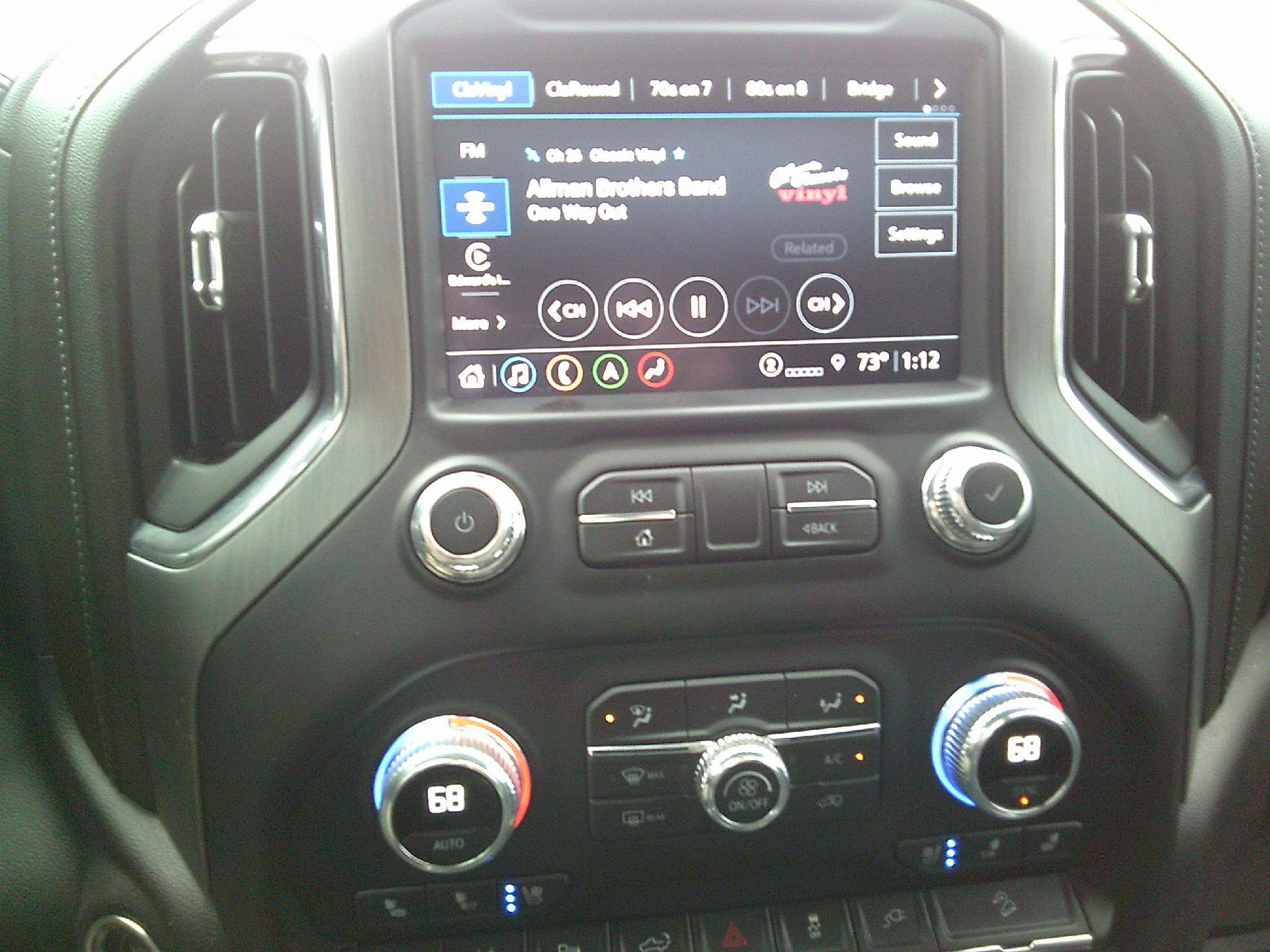 Used 2022 GMC Sierra 3500 Denali w/ Technology Package image 19