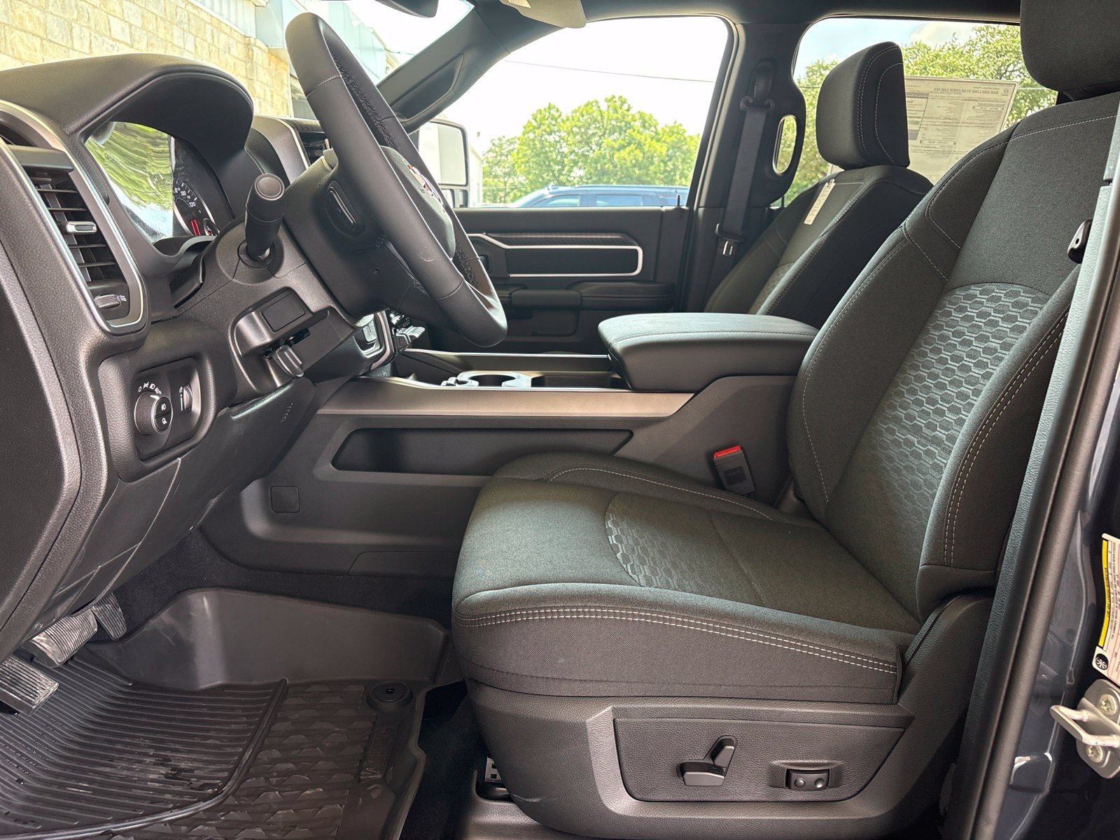 New 2026 RAM 2500 Lone Star AWD/4WD image 13