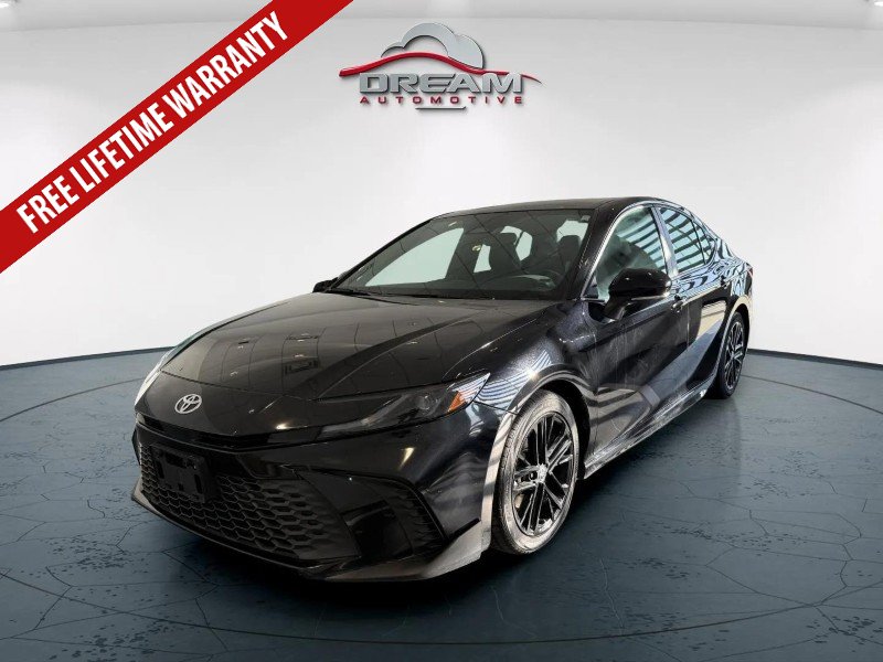 Used 2025 Toyota Camry SE FWD image 4