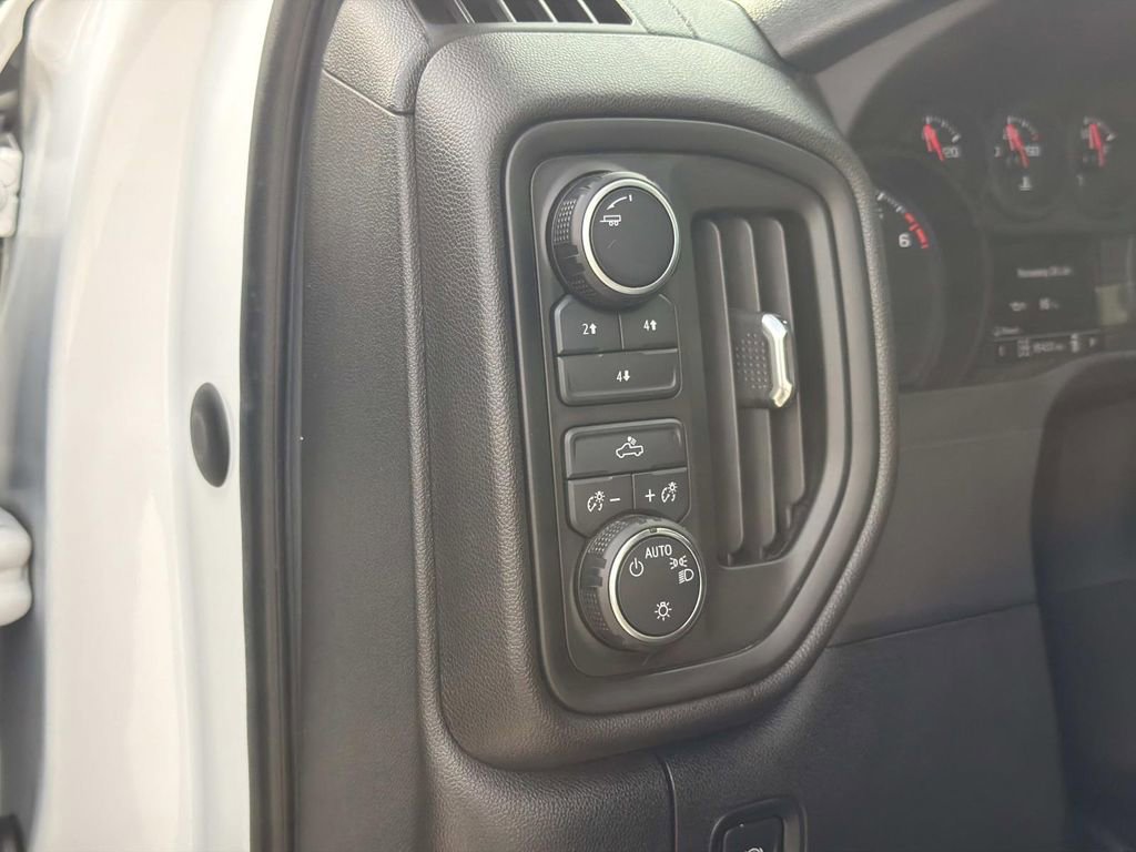 Used 2023 Chevrolet Silverado 2500 Custom w/ Custom Convenience Package AWD/4WD image 25