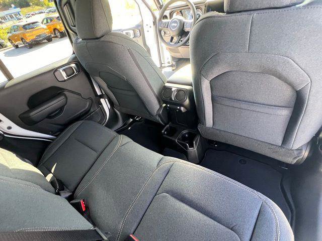 New 2026 Jeep Wrangler Sport S image 28