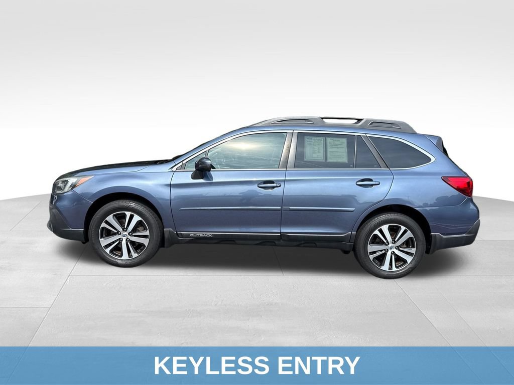 Used 2018 Subaru Outback 3.6R Limited AWD/4WD image 3