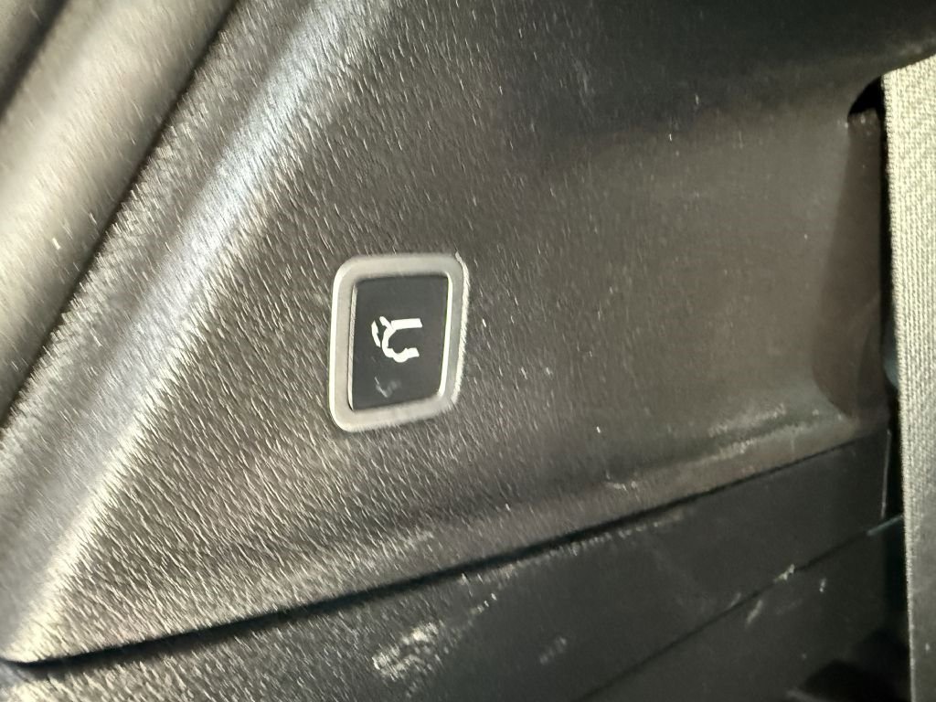 Used 2019 Chrysler Pacifica Touring-L Plus w/ S Appearance Package image 29